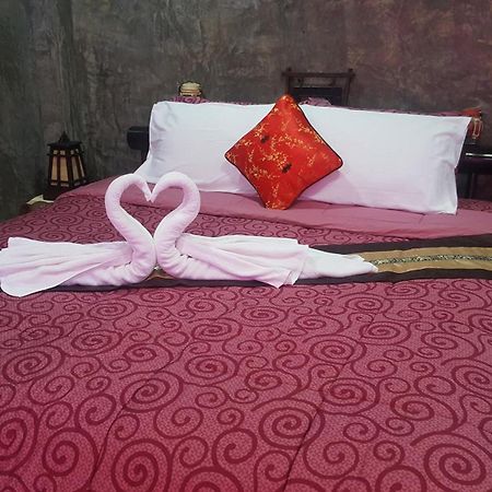 Rong Sak Angels Chambres D'Hotes מראה חיצוני תמונה